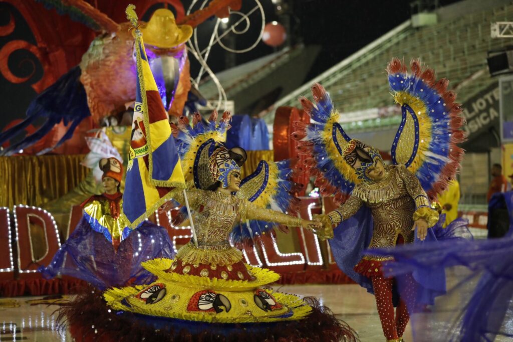 Desfile do Grupo A Carnaval de Manaus
