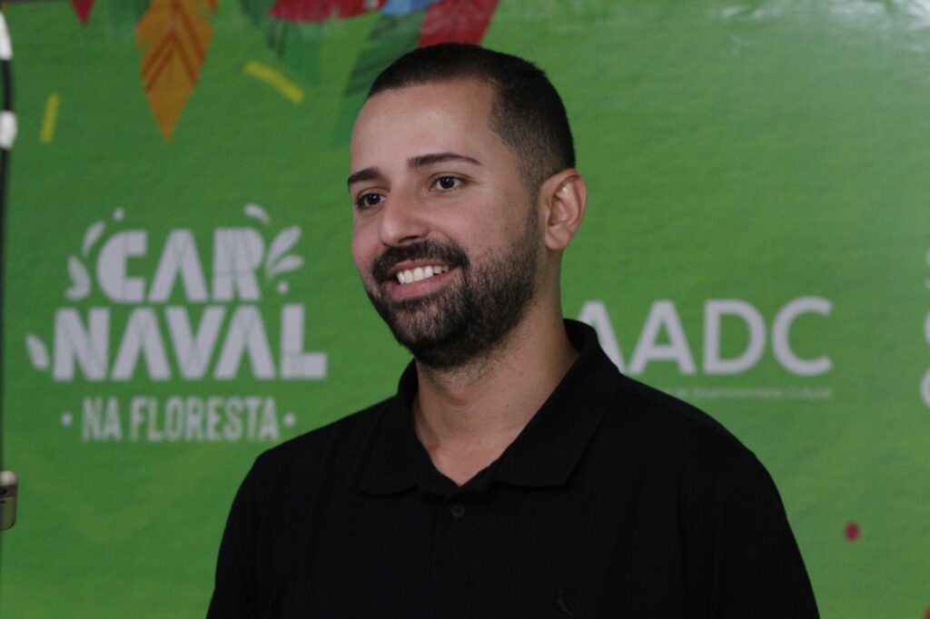 secretário de cultura e economia criativa do amazonas Cândido Jeremias Cumaru Neto