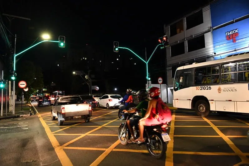 Manaus recebe iluminação em semafóros - Foto: divulgação