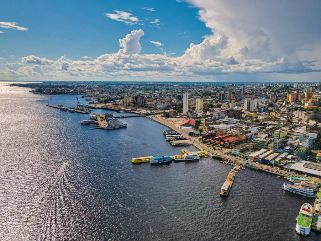 Vista aerea do Porto de Manaus no centro da capital - Foto: Márcio James