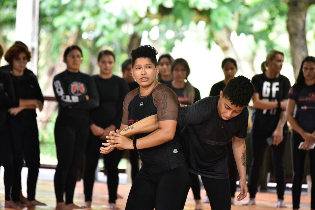 curso de Defesa Pessoal para Mulheres em Manaus - Foto: Mauro Neto/Sedel 