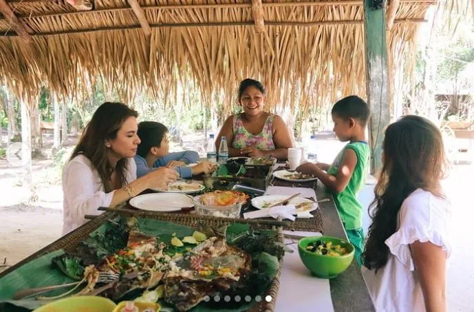 Luciana Gimenez conhece família ribeirinha no Amazonas - Foto: reprodução