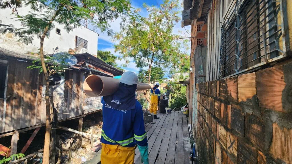 OBRA-NO-BAIRRO-DA-CACHOEIRINHA-EM-MANAUS