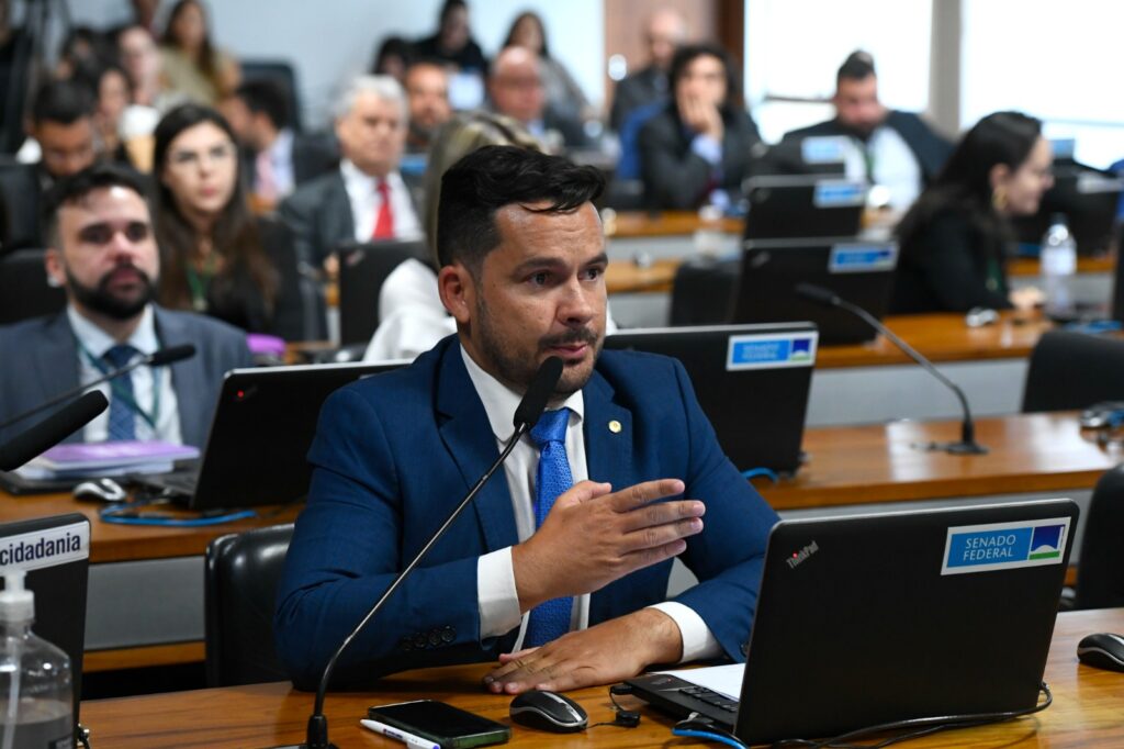 Deputado Capitão Alberto Neto na Câmara Federal