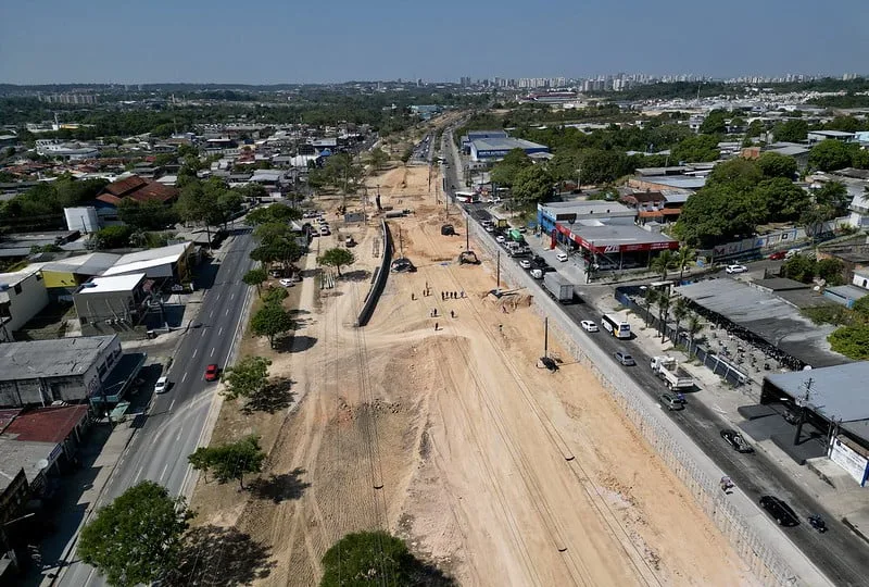 Viaduto_rua Barão do Rio Branco com a avenida Governador José Lindoso