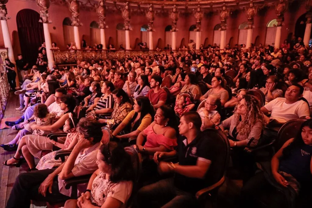cultura_teatro_amazonas_marcio_james_04 (1)
