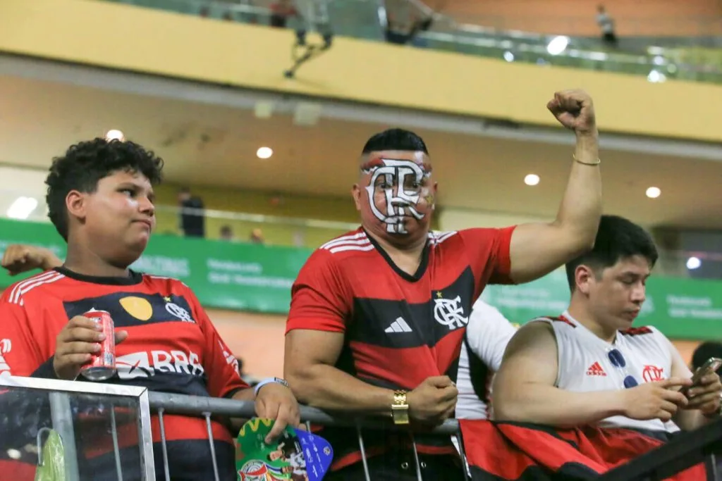 Flamengo-e-Audax-na-Arena-da-Amazonia-1-FOTO-Julcemar-Alves-