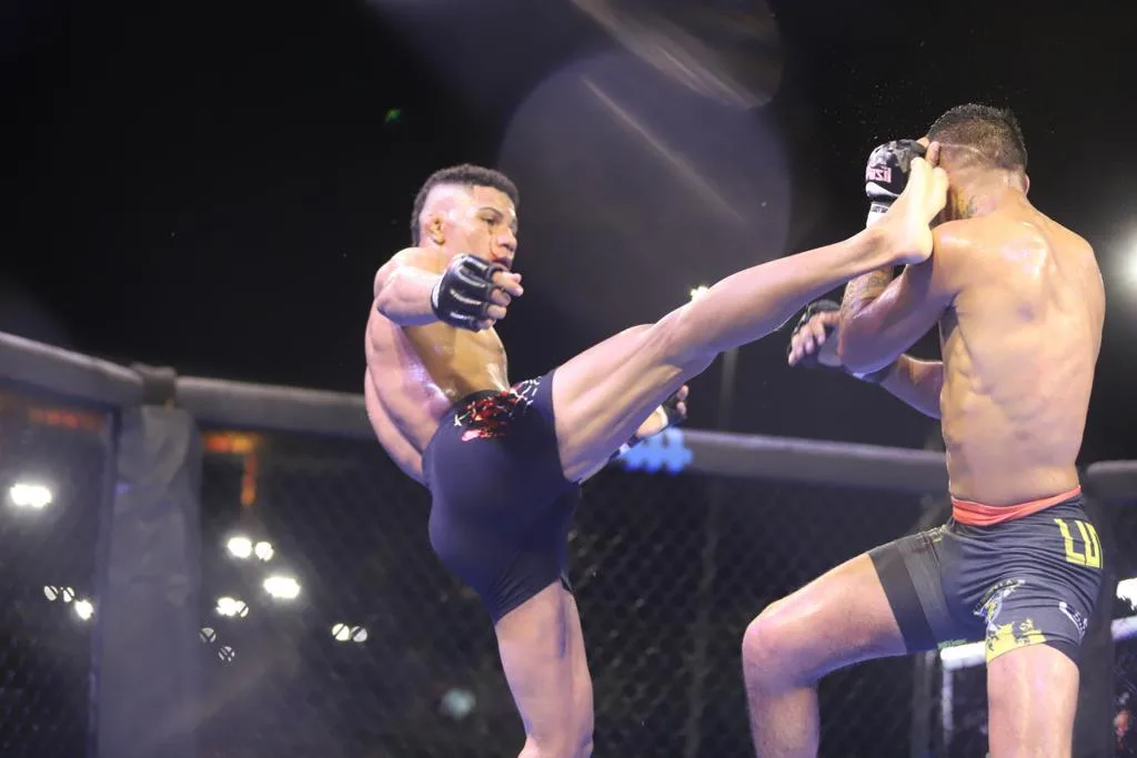 Manaus sedia mais um evento de MMA na Ponta Negra