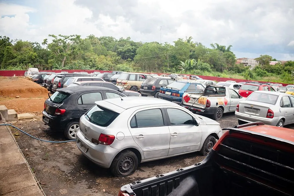veículos em leilão no Detran-AM