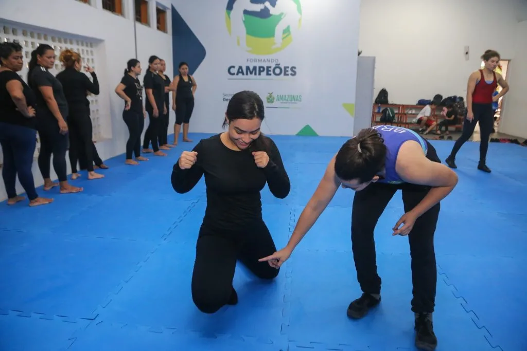 SEDEL-Curso-de-Defesa-Pessoal-Feminina-1-FOTO-Julcemar-Alves-