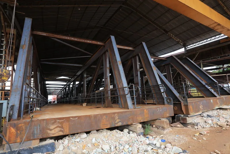 Pier turístico está sendo construído na orla de Manaus (Foto: Divulgação)