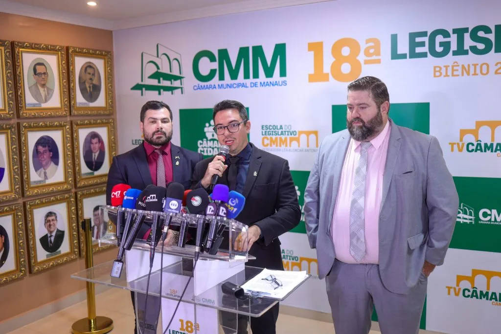 Com o apoio de William Alemão (Cidadania), Capitão Carpê (Republicanos) e Rodrigo Guedes (Podemos), a CPI busca apurar denúncias de irregularidades na pasta. (Foto: Mauro Pereira - Dicom/CMM)