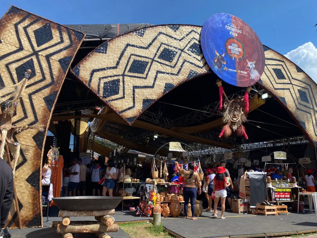 Feira de Artesanato Indígena em Parintins (Foto: Divulgação)