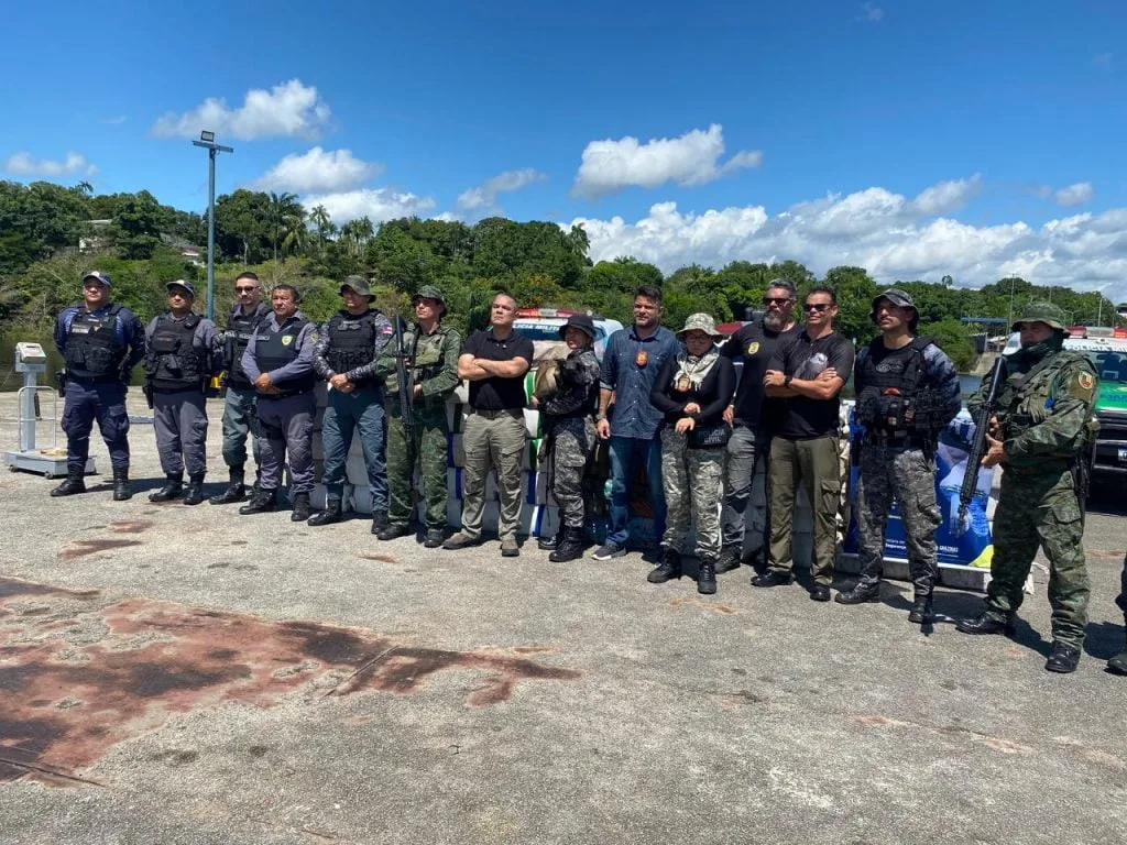 Apreensão de 1,5 tonelada de maconha skunk no Amazonas (Foto: Carla Albuquerque)