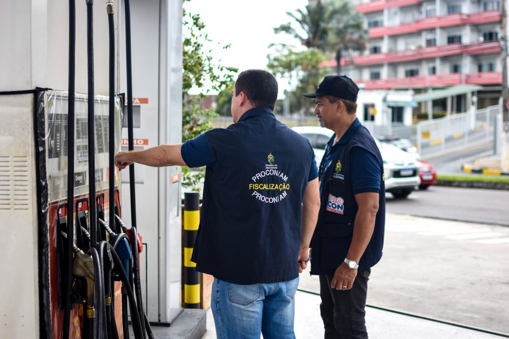 Procon-AM notifica 100 postos de combustíveis em Manaus após alta no preço da gasolina