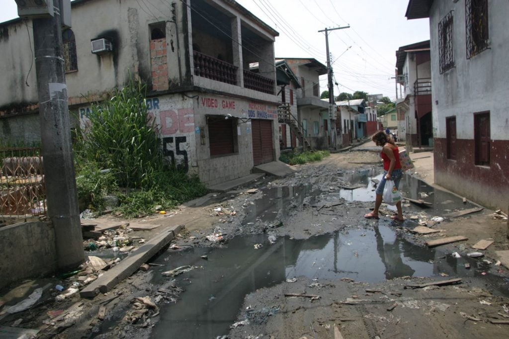 Em 37 anos, a capital Manaus ganhou 14 mil hectares de favela. É a segunda capital mais favelizada do país, segundo o Mapa da Desigualdade, do primeiro estudo realizado pelo Instituto Cidades Sustentáveis. (Foto: DIvulgação)