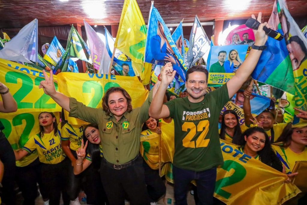 Alberto Neto e Maria do Carmo Lideram em primeira pesquisa para Prefeitura de Manaus, no segundo turno (Foto: Tadeu Rocha)