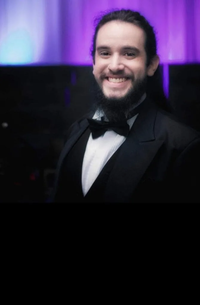 Tenor Daniel Menezes
