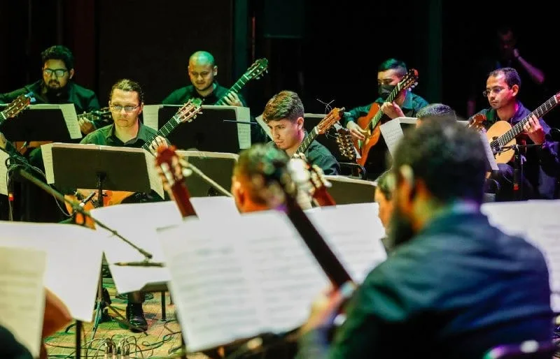 orquestra de violões do amazonas