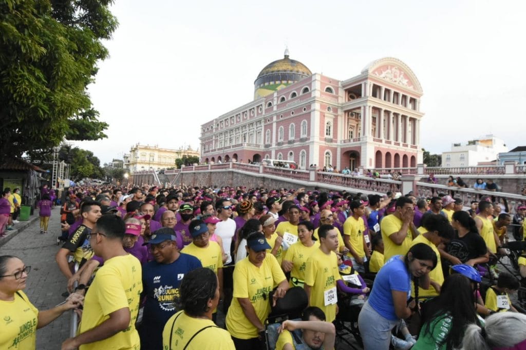 
corrida-teatro-amazonas-em-manaus