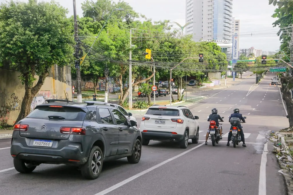 Cruzamento Semáforo Manaus (Foto: Divulgação)