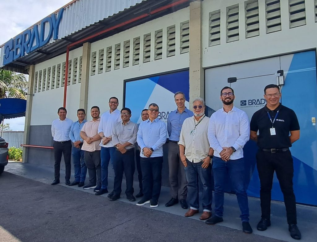 Visita da Suframa a Brady, no Polo Industrial de Manaus (Foto: Divulgação)