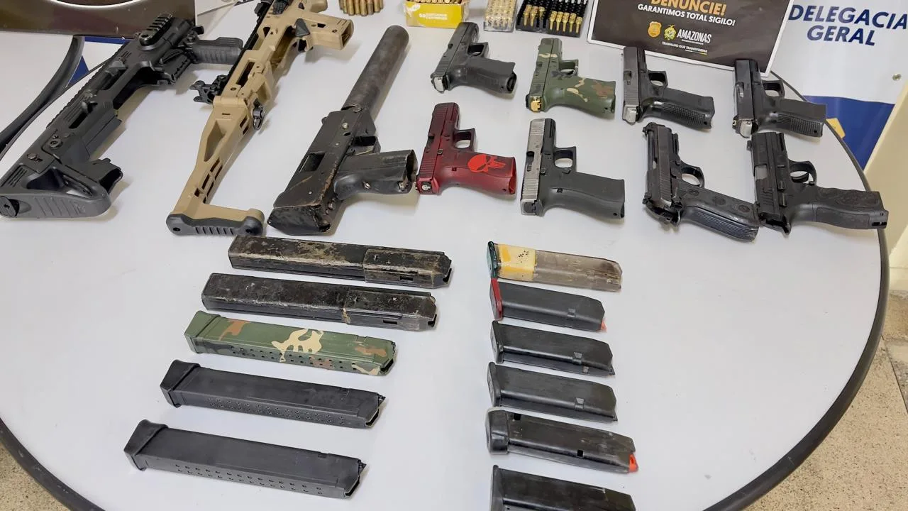 Polícia encontra drogas e armas escondidas em bunker subterrâneo na BR-174