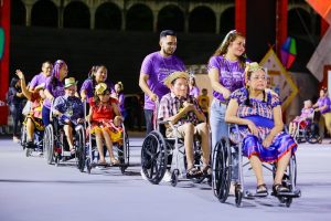 Idosos brilharam na arena do Festi