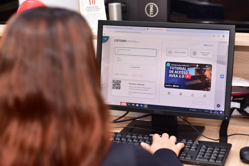 Cartaz com informações do edital do Cetam para cursos gratuitos EaD com início em agosto de 2024