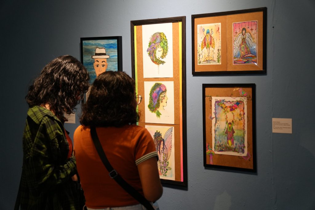 Obras da exposição “Criaturas” na Galeria do Largo celebram 20 anos de arte em Manaus