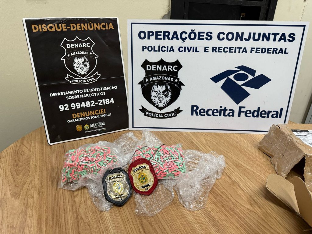 Comprimidos de ecstasy apreendidos em operação policial no bairro Flores, em Manaus