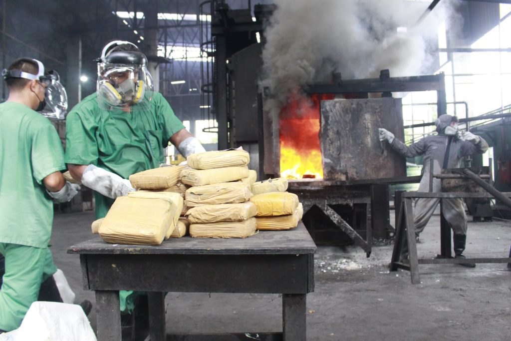 Incineração de drogas no Amazonas em operação coordenada pelo Governo do Estado