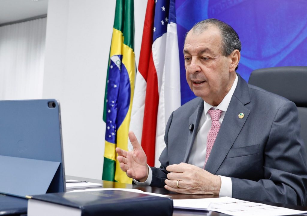 Indicado para presidir a CPMI do INSS, Omar Aziz diz que foco das investigações deve ser o combate a novas fraudes