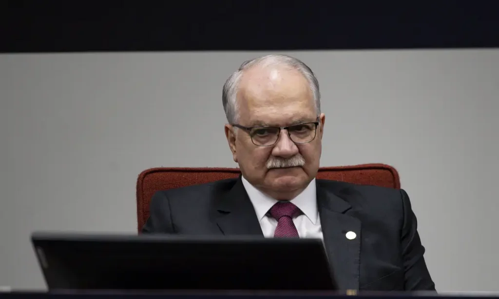 Edson Fachin toma posse como presidente do STF em Brasília