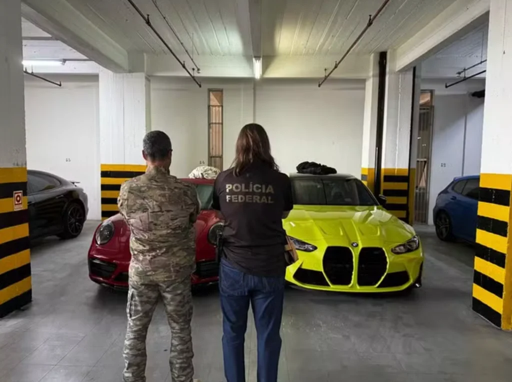 Polícia Federal prende Careca do INSS, suspeito de fraudes milionárias e dono de carros de luxo.