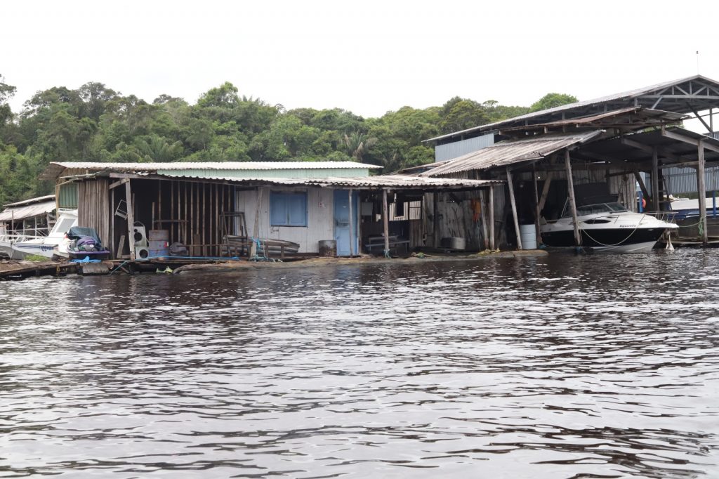 Flutuantes do Tarumã-açu em Manaus (Foto: Divulgação)