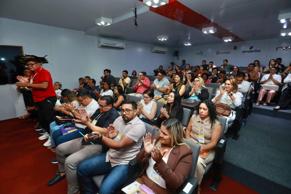 Em encontro com secretários de assistência social, senador Omar Aziz propõe modelo de gestão permanente para o setor