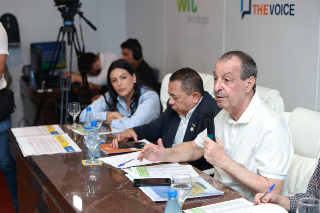 Em encontro com secretários de assistência social, senador Omar Aziz propõe modelo de gestão permanente para o setor