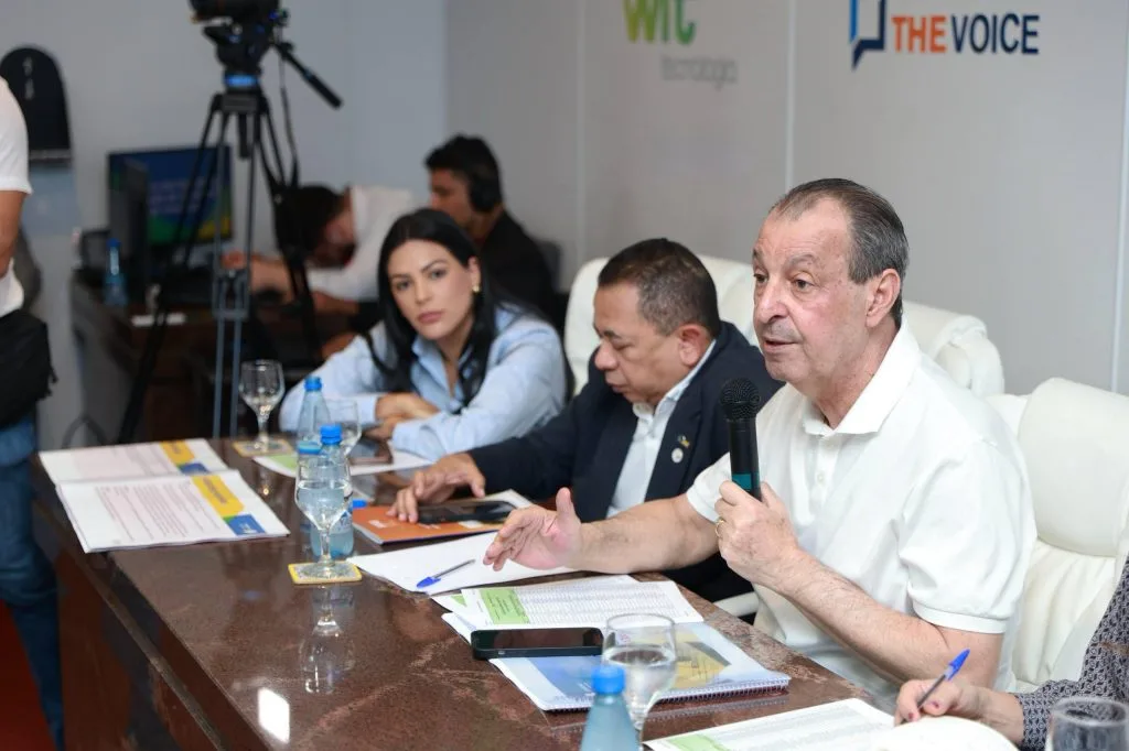 Em encontro com secretários de assistência social, senador Omar Aziz propõe modelo de gestão permanente para o setor