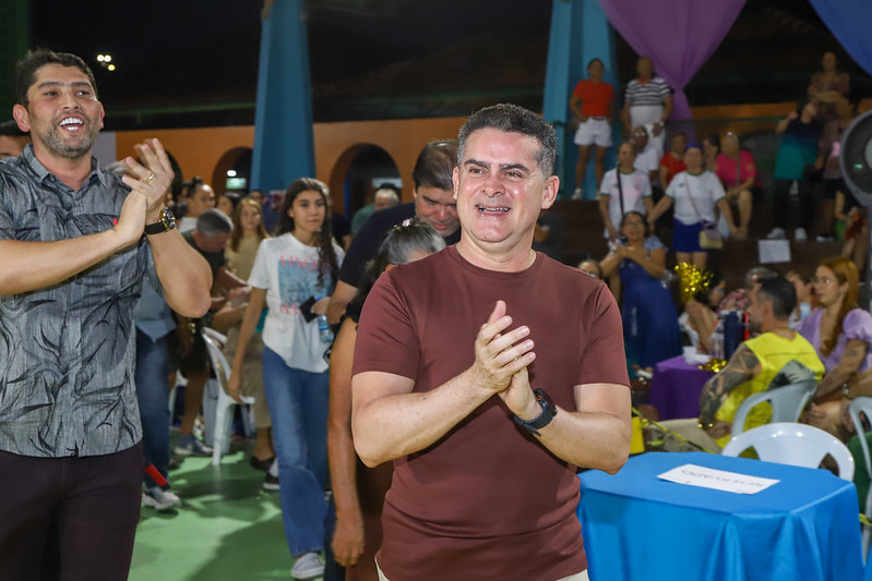 Prefeito David Almeida encerra Olimpiadas da Terceira Idade em Manaus ao lado de participantes