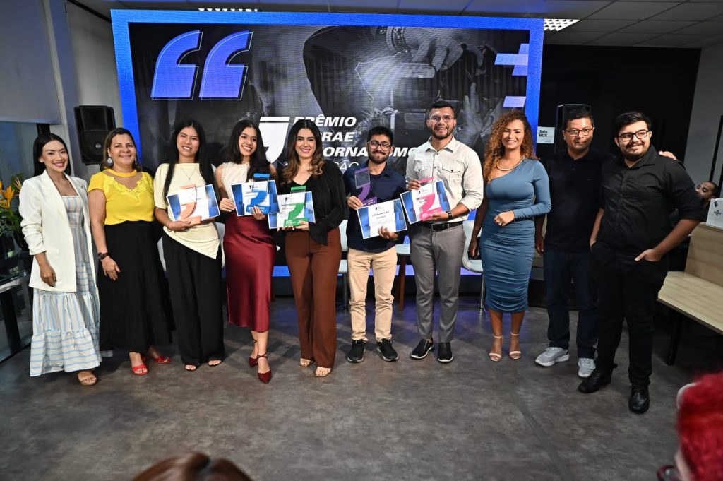 Cerimônia de premiação do Prêmio Sebrae de Jornalismo 2025 em Manaus