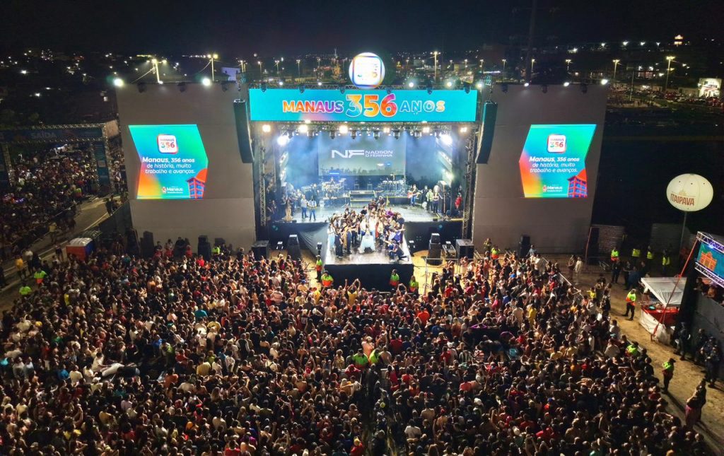 Apresentação Gospel na Ponta Negra em Manaus