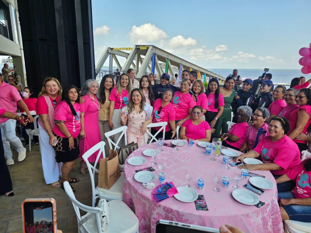 Shopping Cidade Leste e Rede Feminina unem forças no combate ao câncer em Manaus Shopping Cidade Leste e Rede Feminina de Combate ao Câncer no Amazonas realizam ação social
