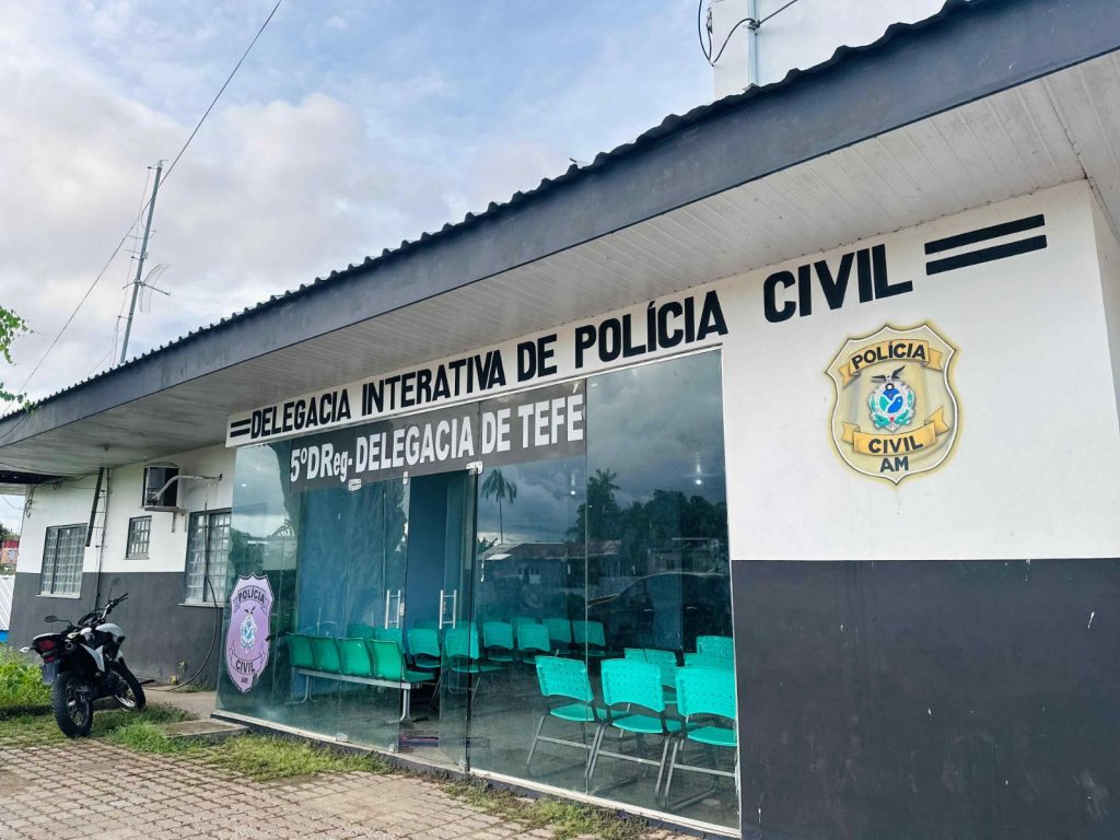 Homem é preso por ligação ao “Tribunal do Crime” em Tefé Suspeito é preso por envolvimento com Tribunal do Crime em Tefé