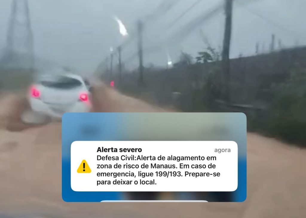 Imagem mostra ruas alagadas em Manaus após forte chuva nesta terça-feira (14)