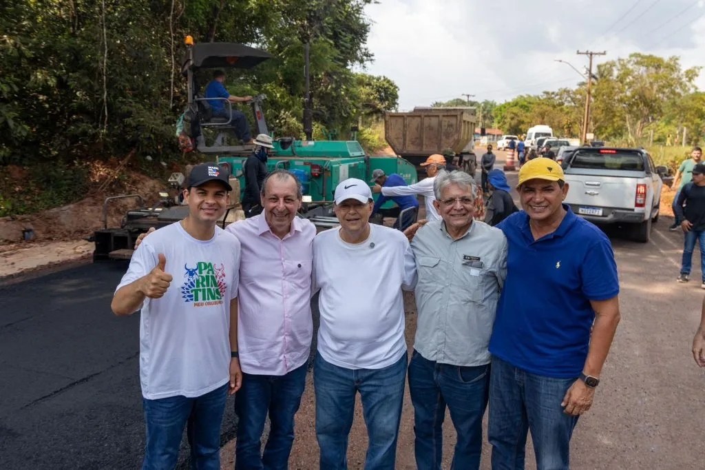 Políticos do Amazonas inauguram obras em Parintins no Baixo Amazonas