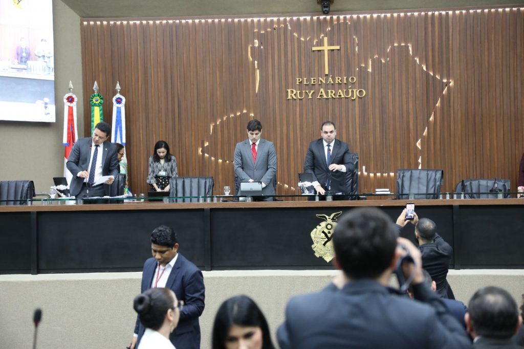 Assembleia-Legislativa-do-Amazonas-aprova-reajustes-da-remuneracao-de-secretarias-estaduais-Foto-Hudson-Fonseca-Aleam.