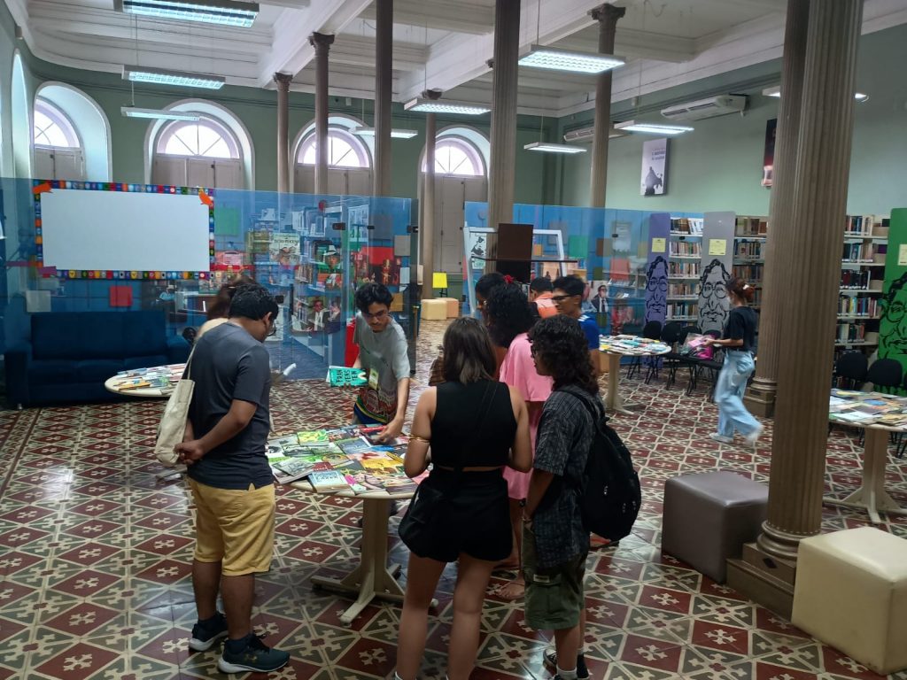 Biblioteca Pública do Amazonas realiza troca de livros e gibis neste fim de semana Cultura_Troca-de-livros-e-gibis_foto_arquivo_Secretaria-de-Estado-de-Cultura-e-Economia-Criativa-