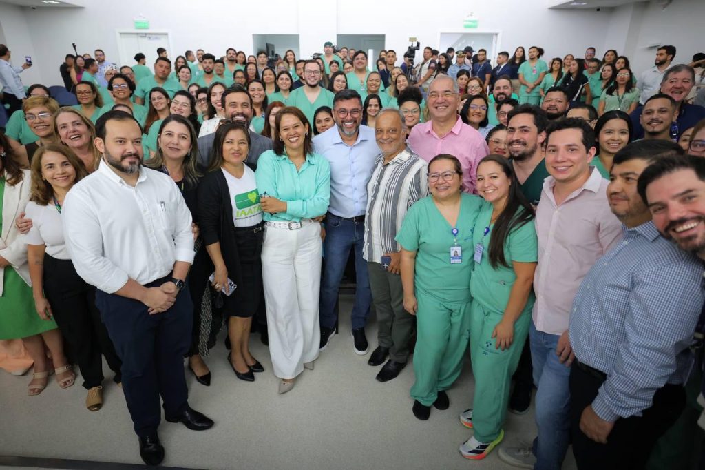 Governador-Wilson-Lima-apresenta-balanco-e-destaca-primeiro-transplante-de-figado-realizado-no-Hospital-Delphina-Aziz-1_foto-Diego-Peres-Secom