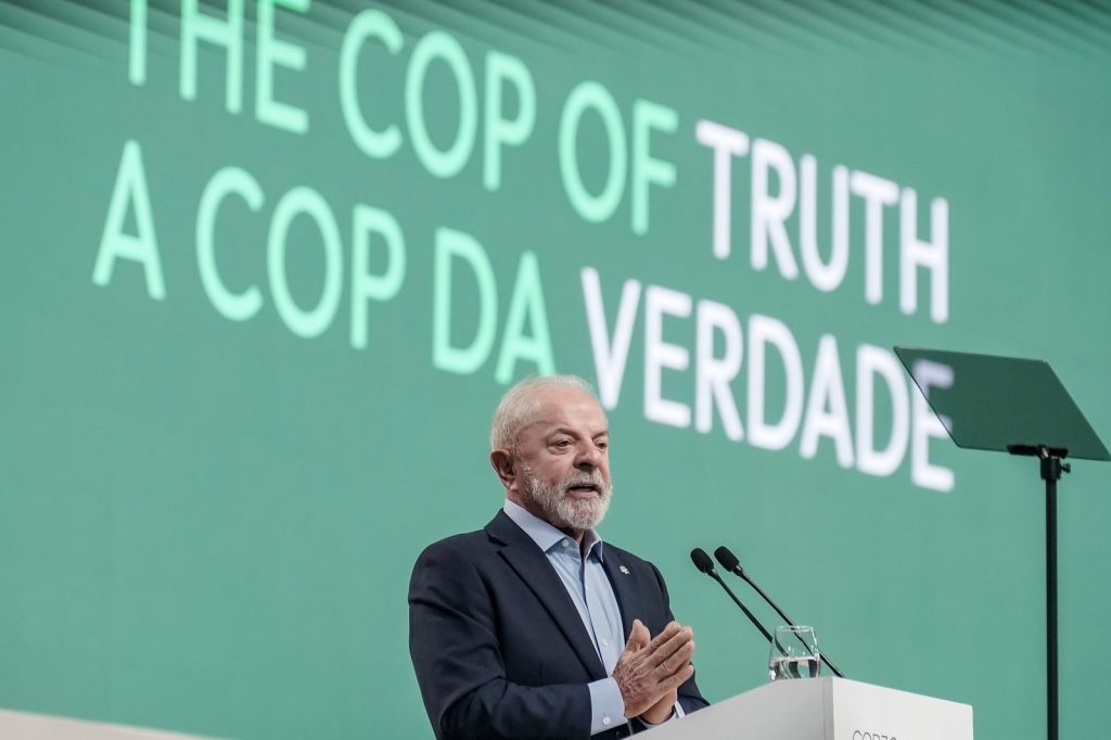 Lula abre Cúpula do Clima em Belém com foco em Fundo Amazônia Presidente Lula abre COP30 em Belém